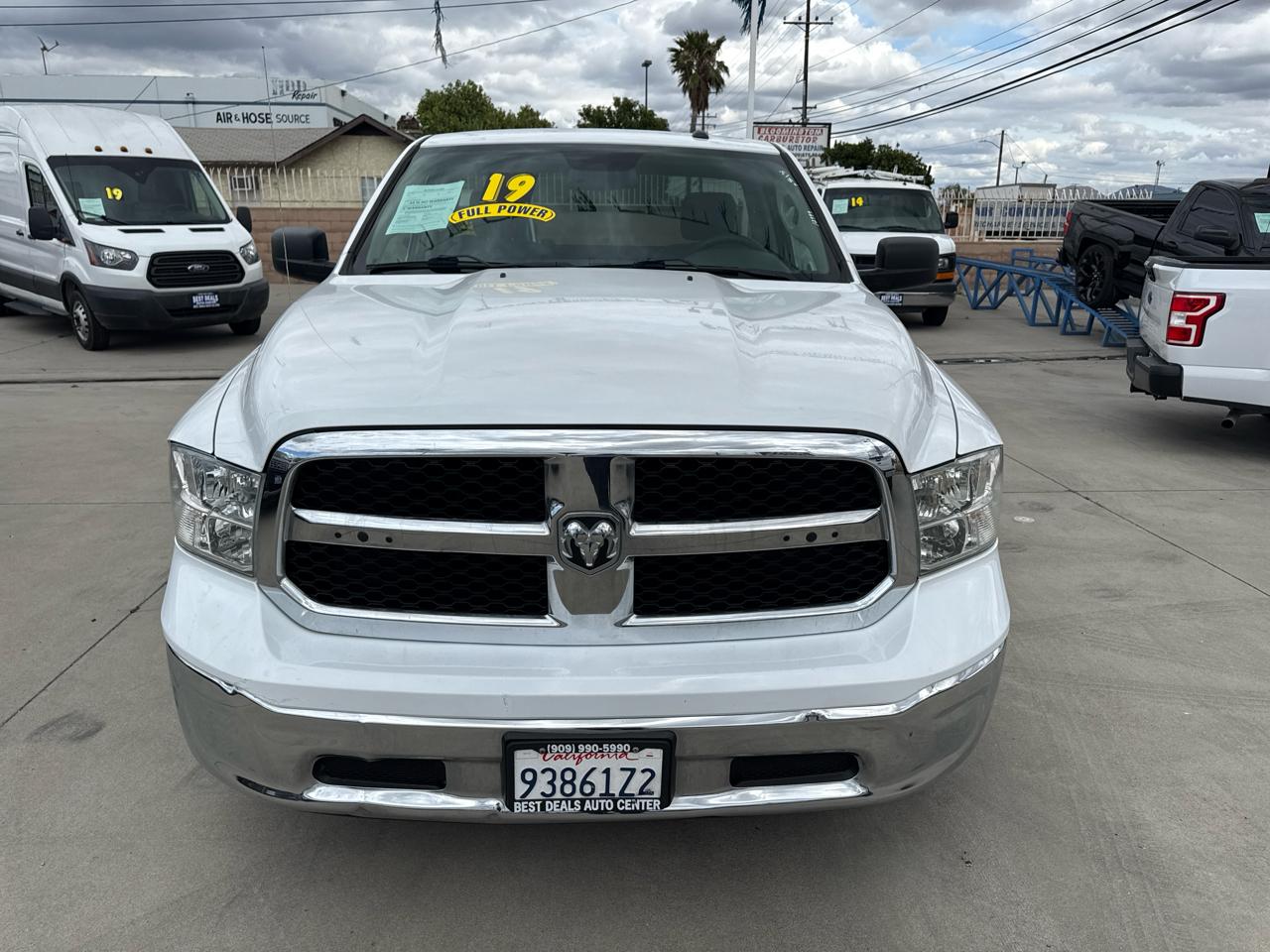 RAM 1500 Classic Tradesman 4x2 Reg Cab 6'4" Box 2019