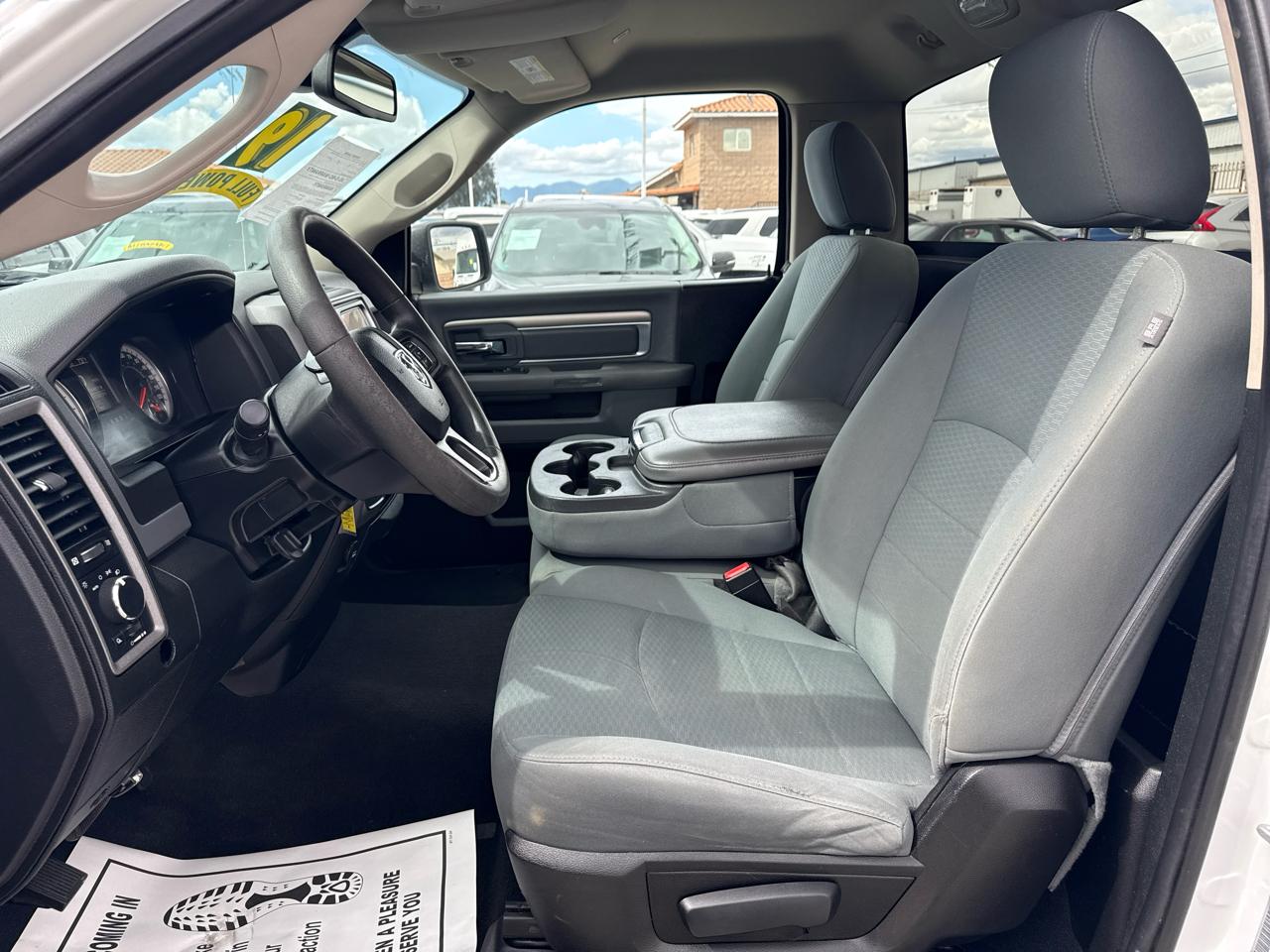 RAM 1500 Classic Tradesman 4x2 Reg Cab 6'4" Box 2019