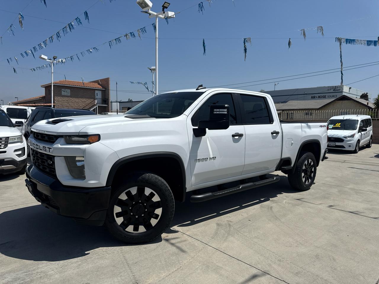 Chevrolet Silverado 2500HD 4WD Crew Cab 159" Custom 2020
