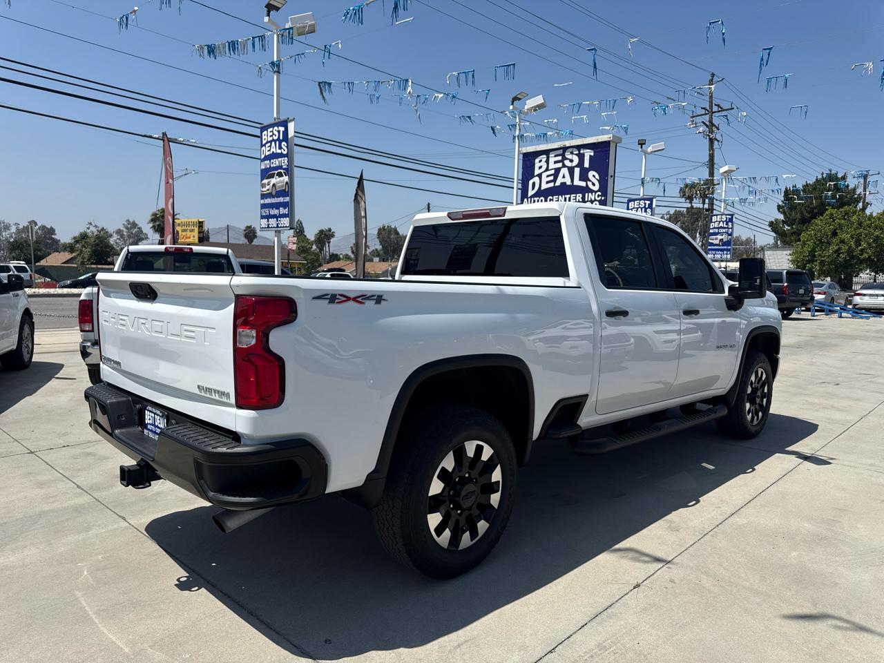 Chevrolet Silverado 2500HD 4WD Crew Cab 159" Custom 2020