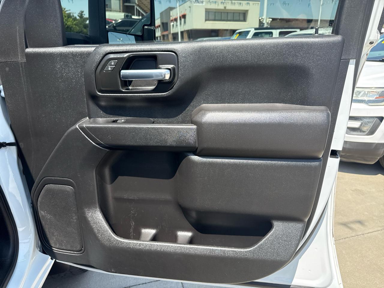 Chevrolet Silverado 2500HD 4WD Crew Cab 159" Custom 2020