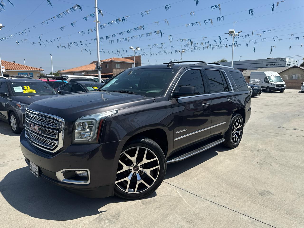 GMC Yukon 4WD 4dr Denali 2017