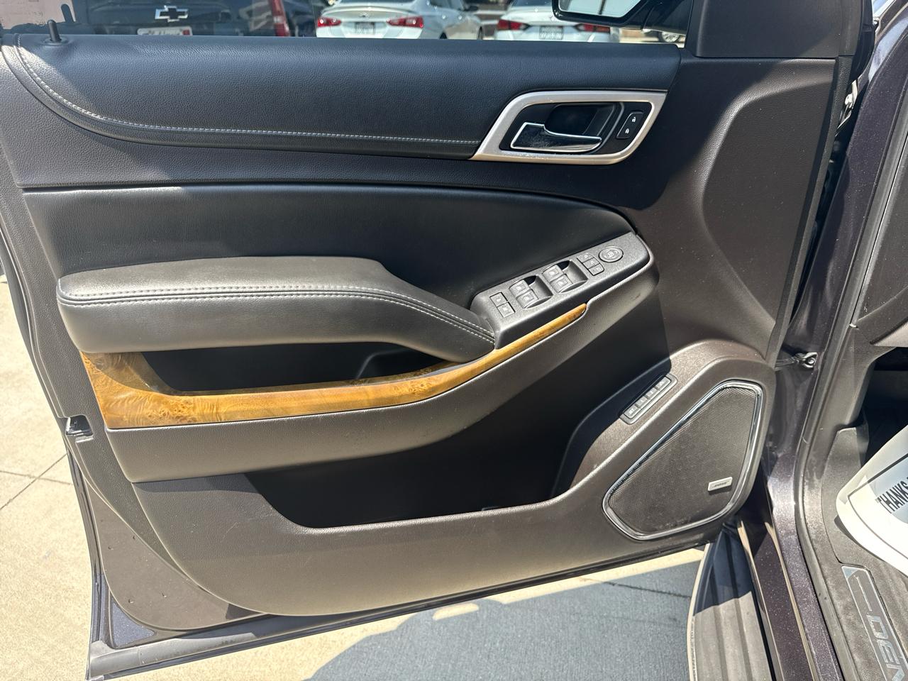GMC Yukon 4WD 4dr Denali 2017