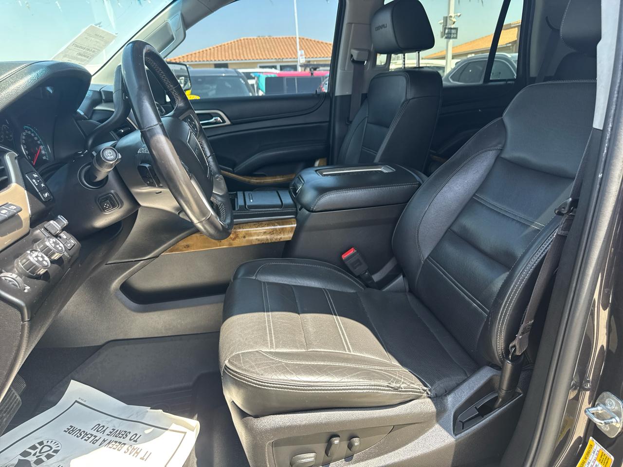 GMC Yukon 4WD 4dr Denali 2017