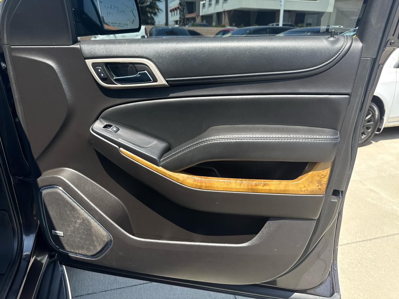 GMC Yukon 4WD 4dr Denali 2017
