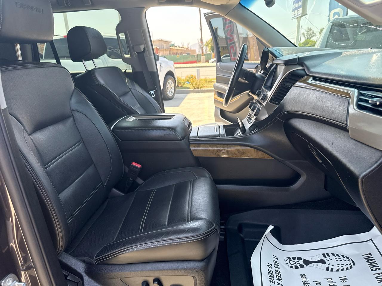 GMC Yukon 4WD 4dr Denali 2017