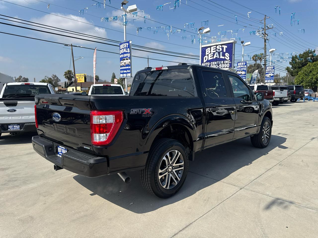 Ford F-150 XL 4WD SuperCrew 5.5' Box 2022