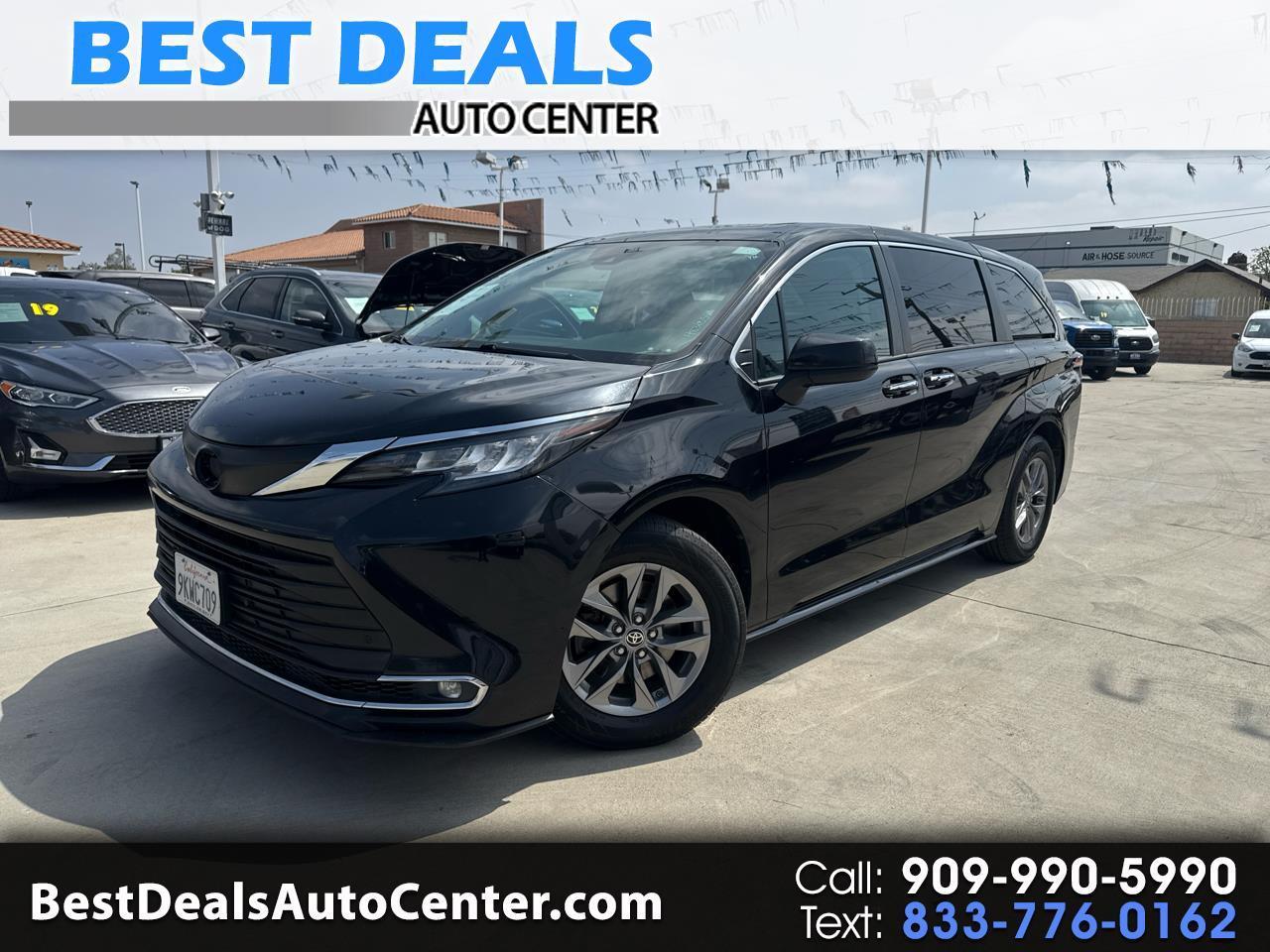 Toyota Sienna XLE FWD 7-Passenger (Natl) 2022
