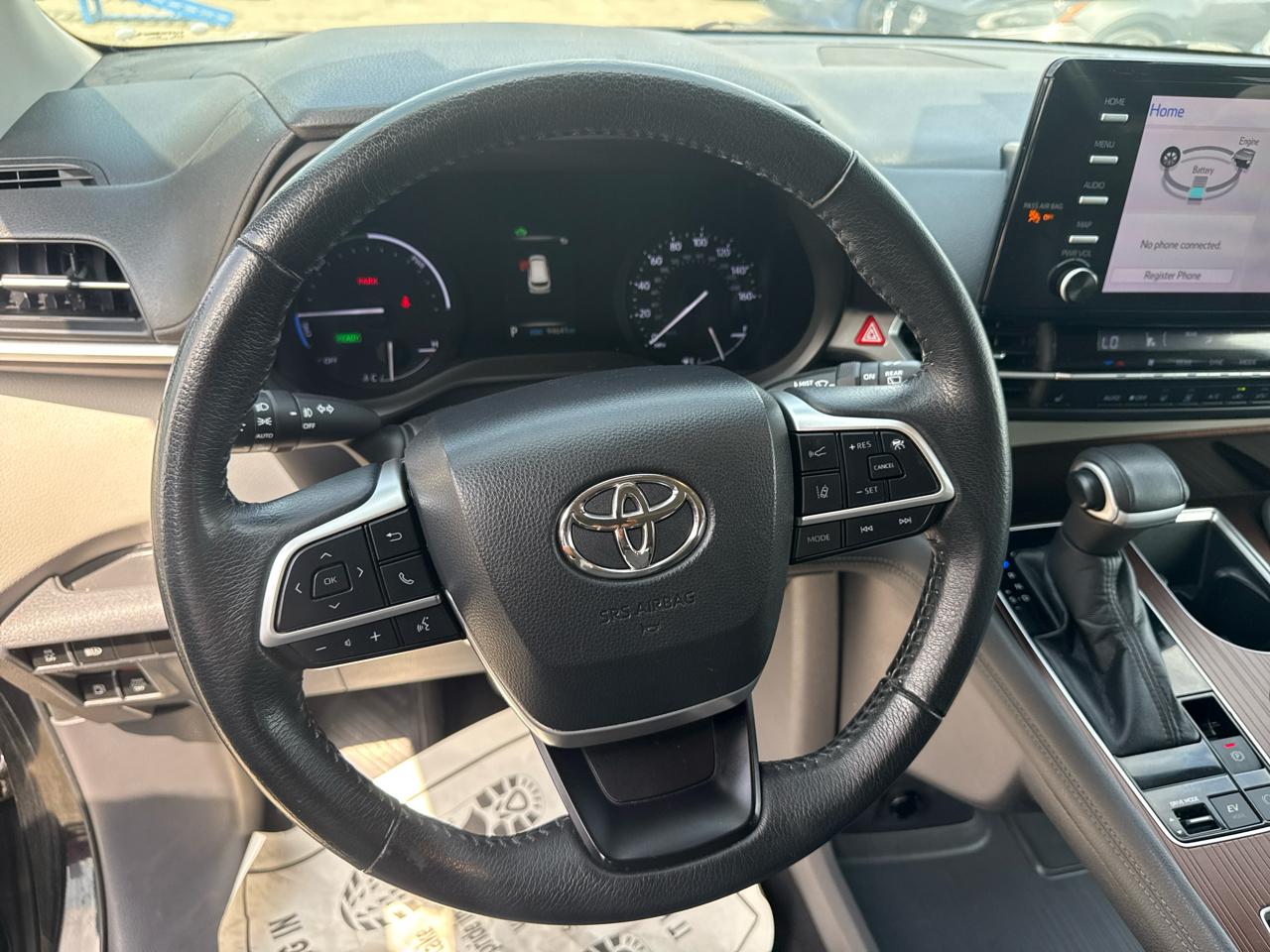 Toyota Sienna XLE FWD 7-Passenger (Natl) 2022
