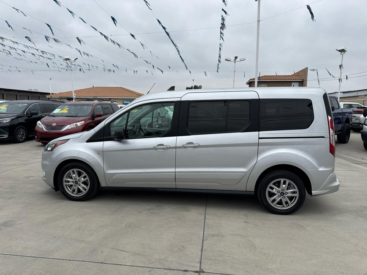 Ford Transit Connect Wagon XLT LWB w/Rear Liftgate 2020