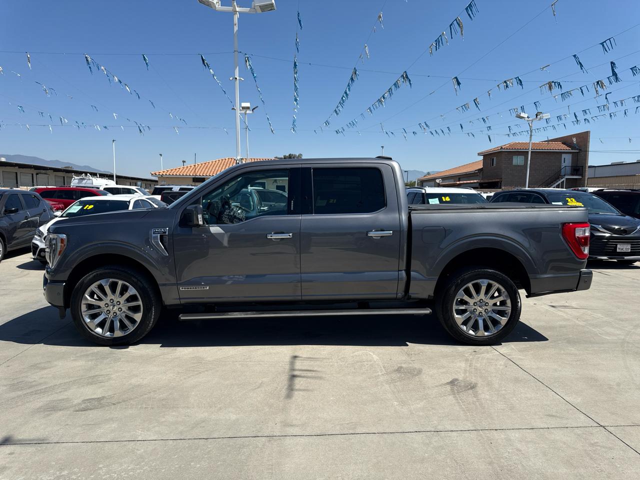 Ford F-150 Limited 4WD SuperCrew 5.5' Box 2022