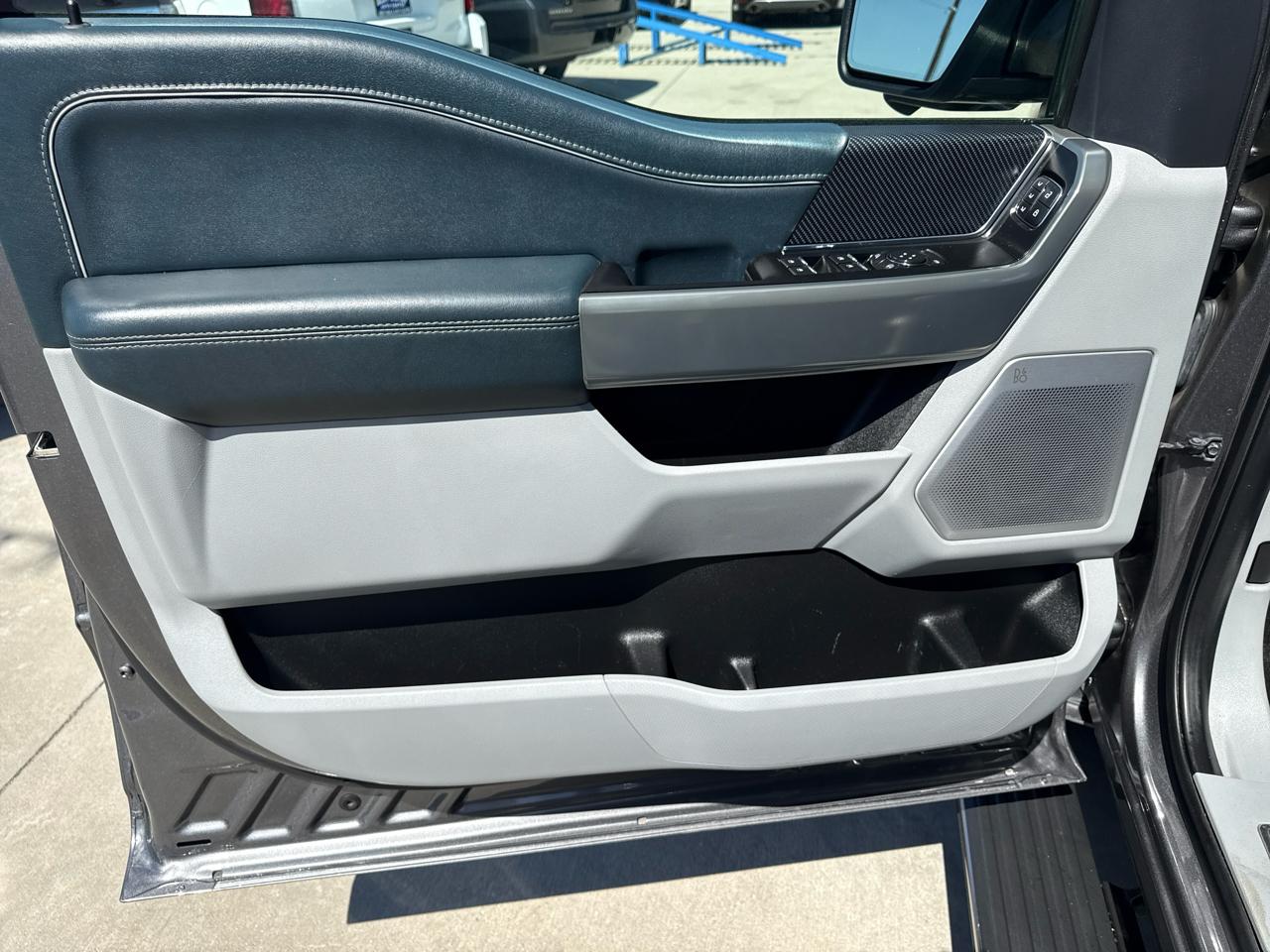 Ford F-150 Limited 4WD SuperCrew 5.5' Box 2022
