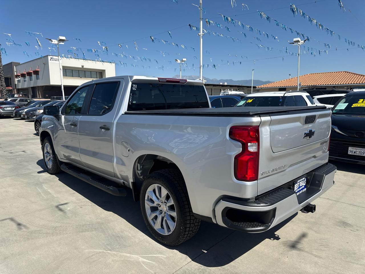 Chevrolet Silverado 1500 LTD 2WD Crew Cab 147" Custom 2022