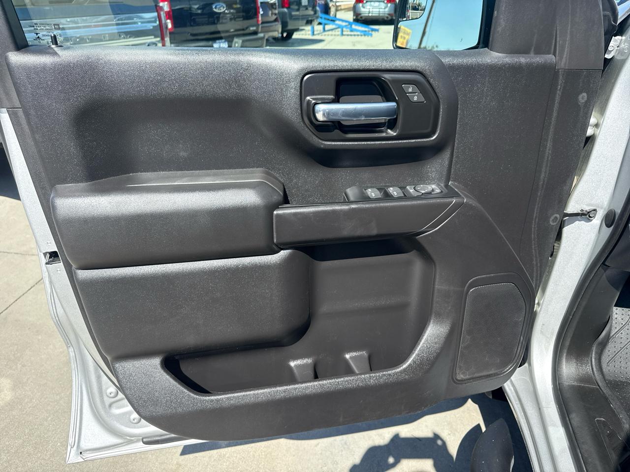 Chevrolet Silverado 1500 LTD 2WD Crew Cab 147" Custom 2022