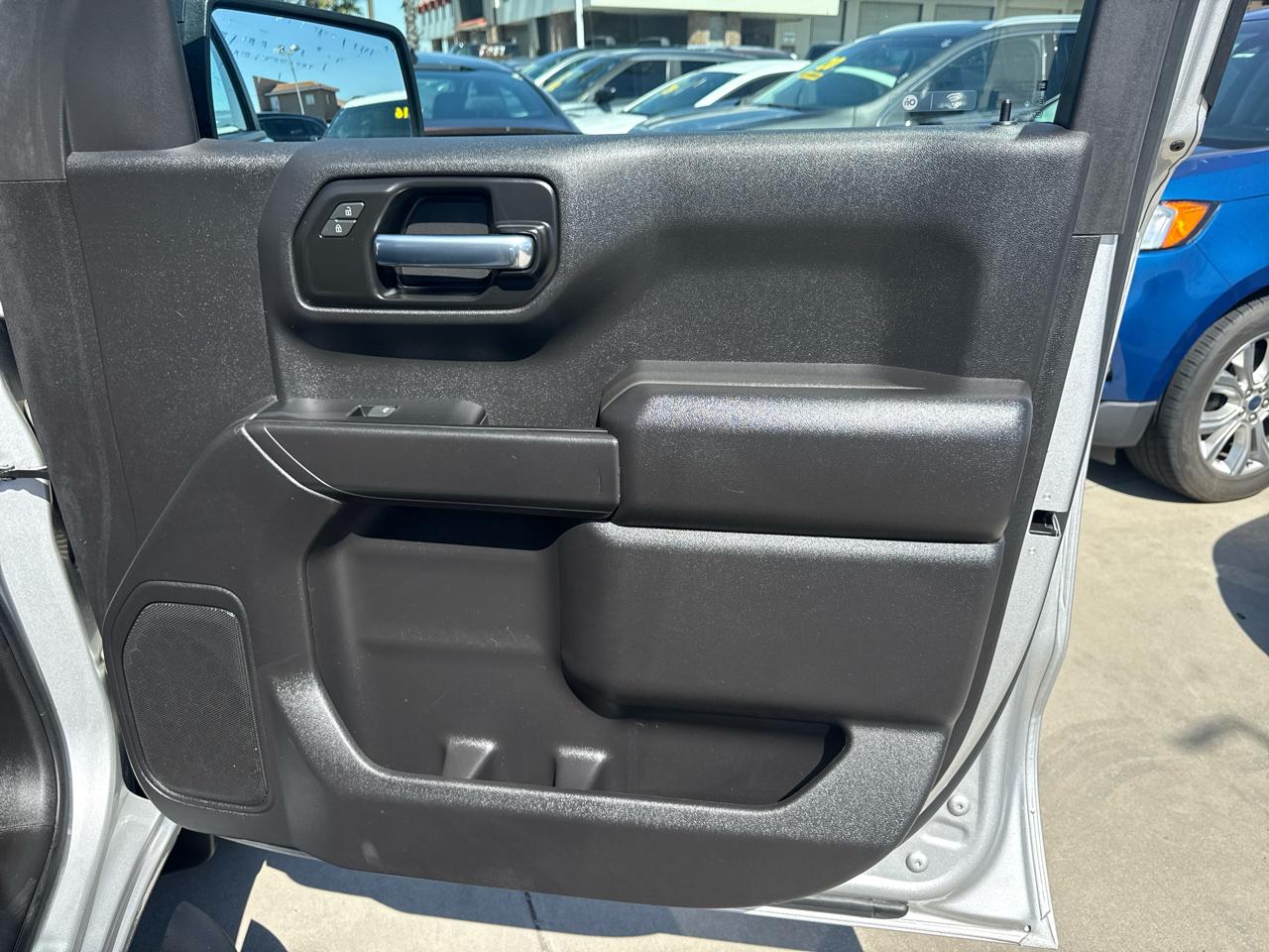 Chevrolet Silverado 1500 LTD 2WD Crew Cab 147" Custom 2022