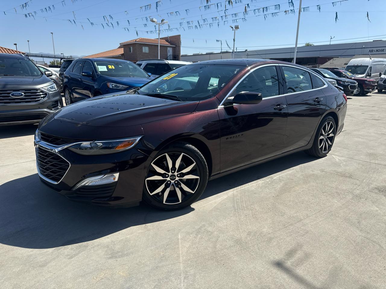 Chevrolet Malibu 4dr Sdn RS 2021