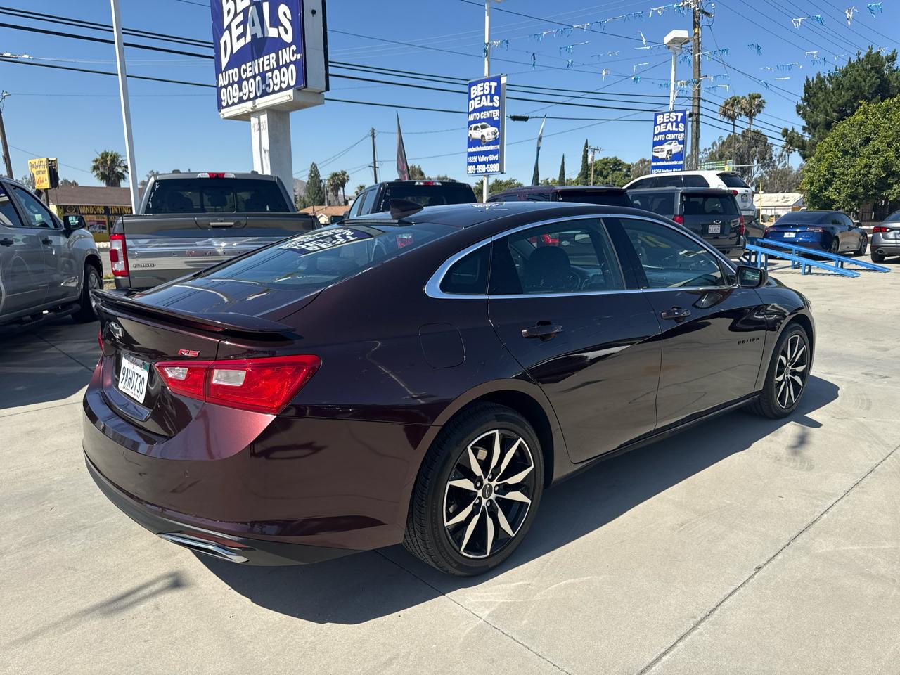 Chevrolet Malibu 4dr Sdn RS 2021