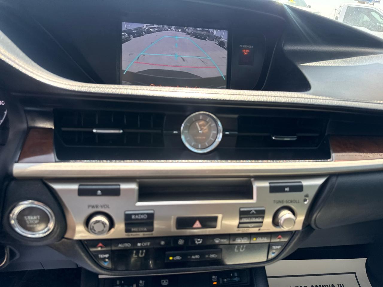 Lexus ES 350 4dr Sdn 2014