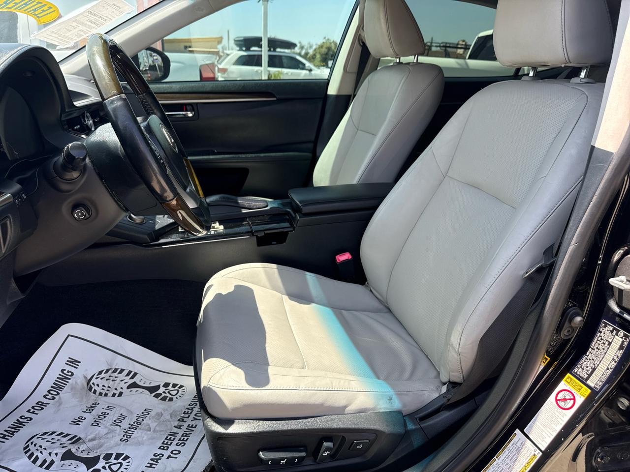 Lexus ES 350 4dr Sdn 2014