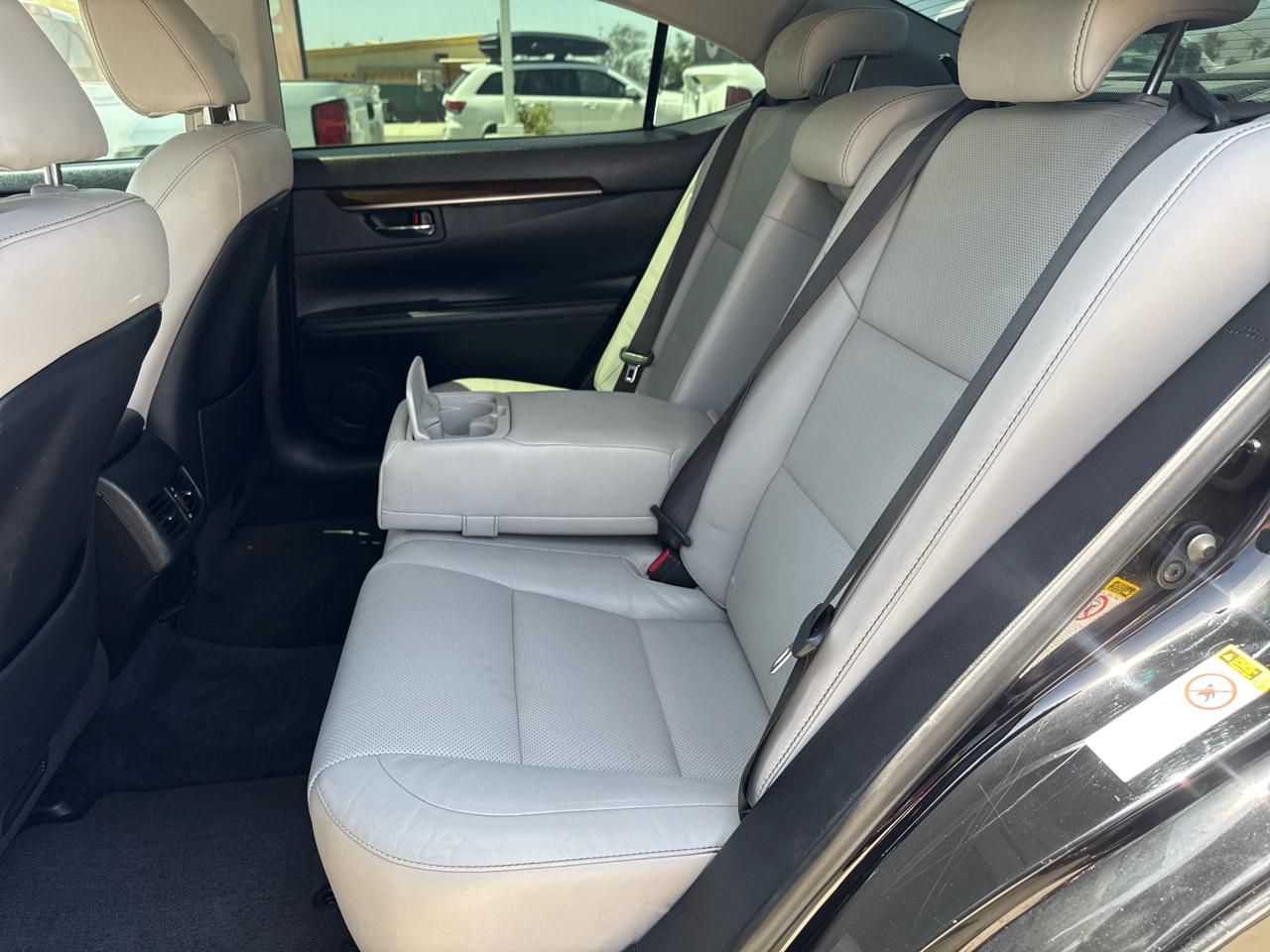 Lexus ES 350 4dr Sdn 2014