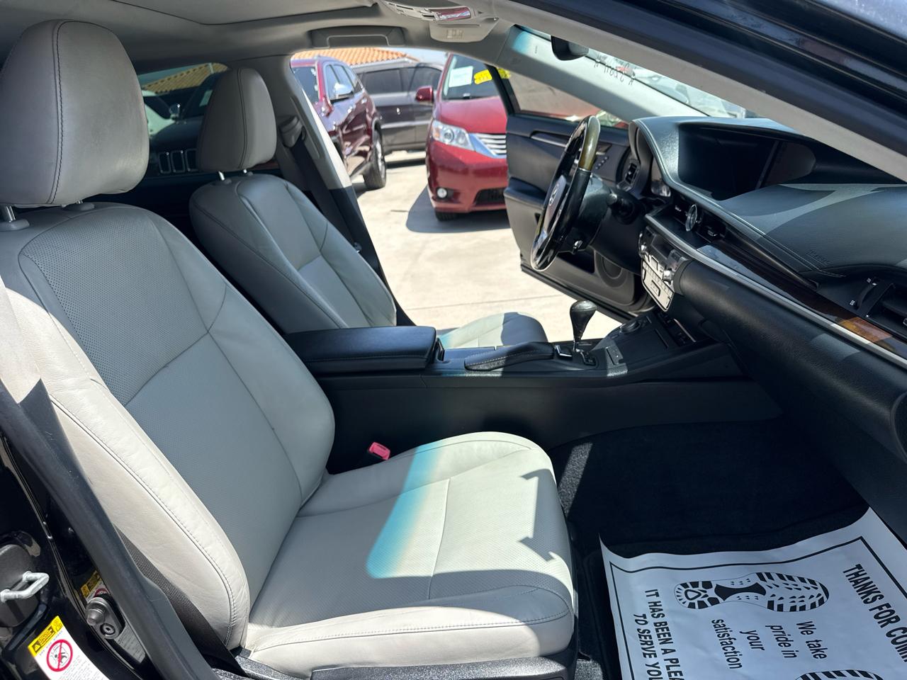 Lexus ES 350 4dr Sdn 2014