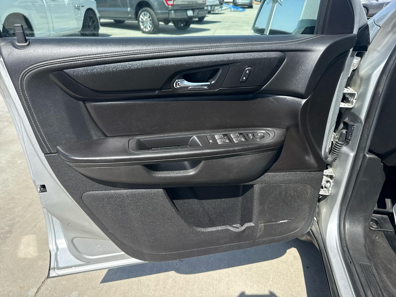 Chevrolet Traverse AWD 4dr LT w/2LT 2017