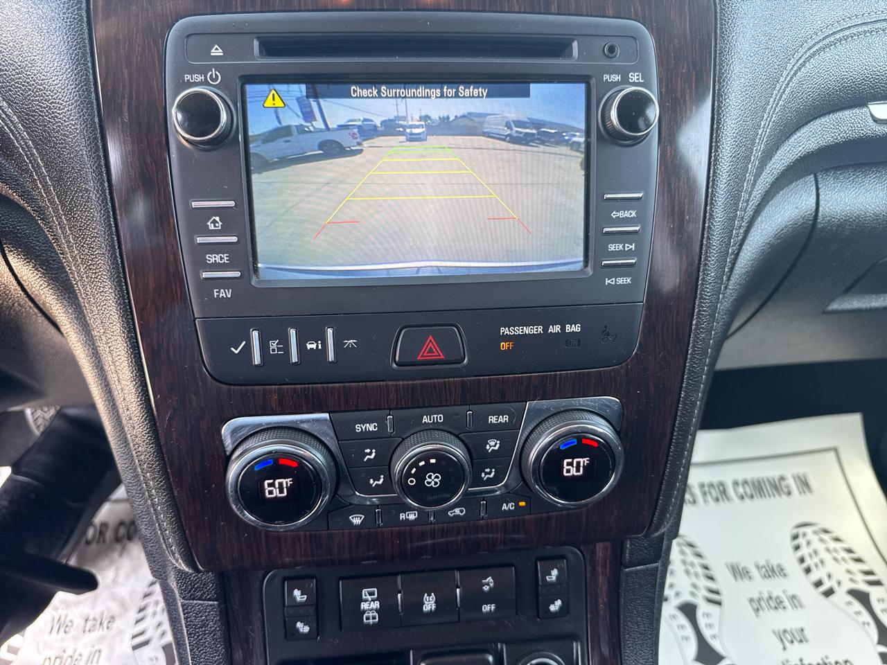 Chevrolet Traverse AWD 4dr LT w/2LT 2017
