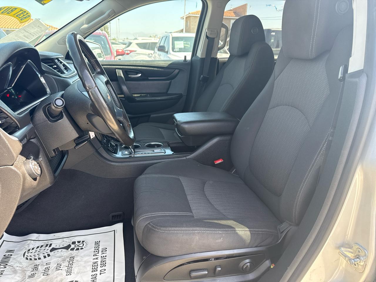 Chevrolet Traverse AWD 4dr LT w/2LT 2017
