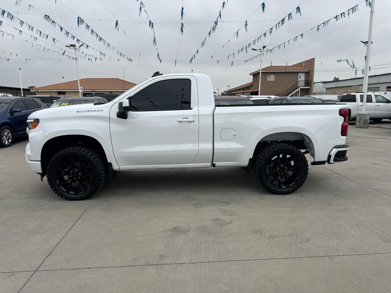 Chevrolet Silverado 1500 2WD Reg Cab 126" Work Truck 2023
