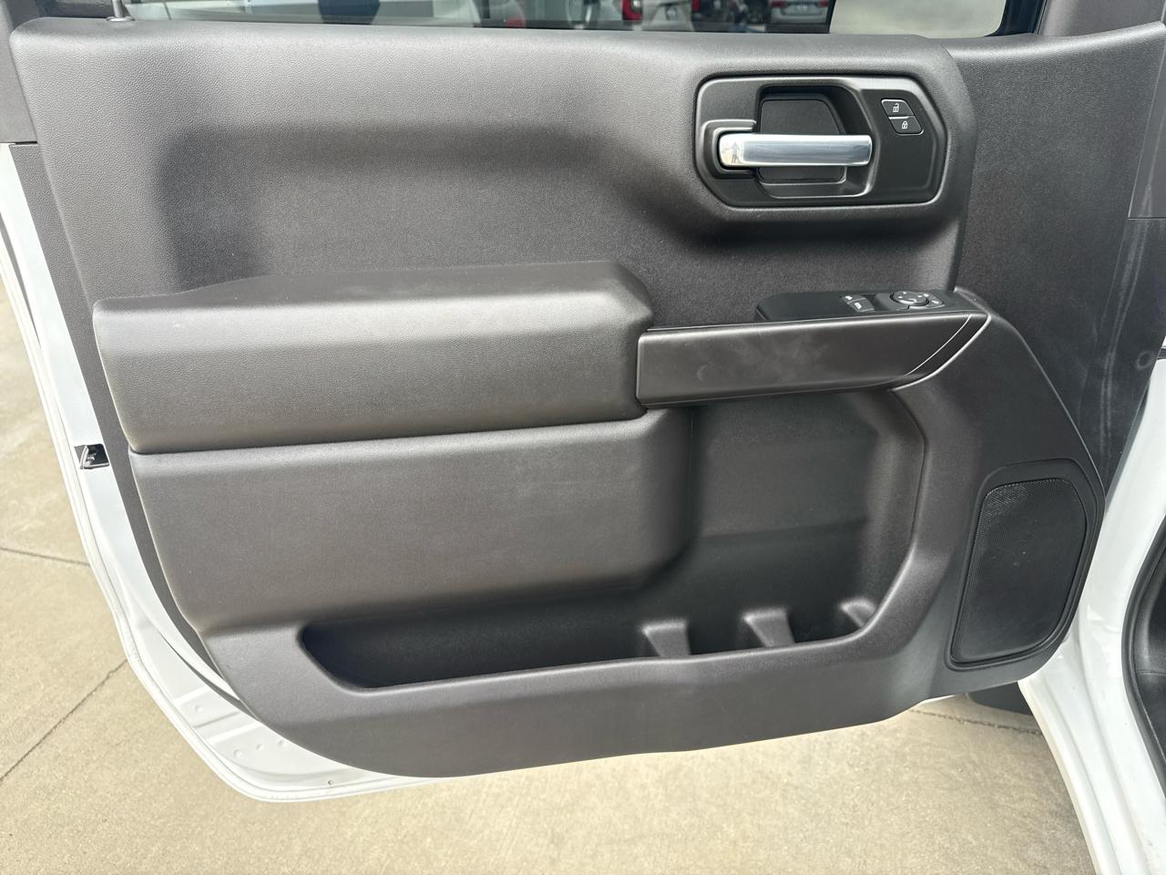Chevrolet Silverado 1500 2WD Reg Cab 126" Work Truck 2023