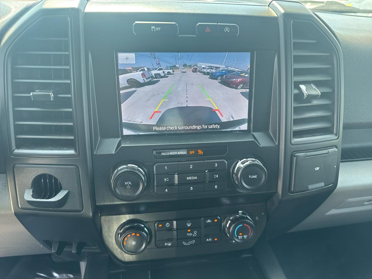 Ford F-150 2WD SuperCab 133" STX 2019