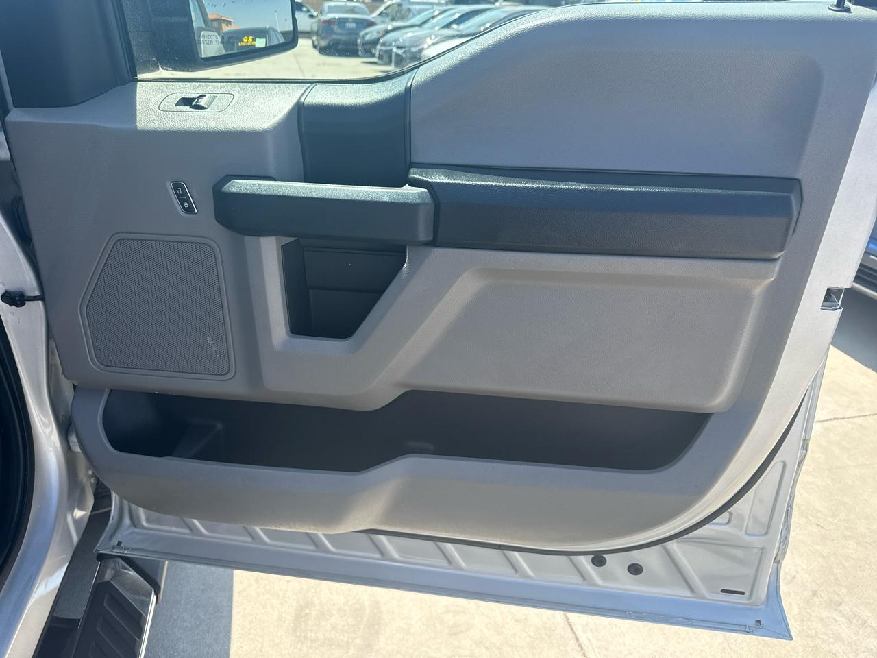 Ford F-150 2WD SuperCab 133" STX 2019