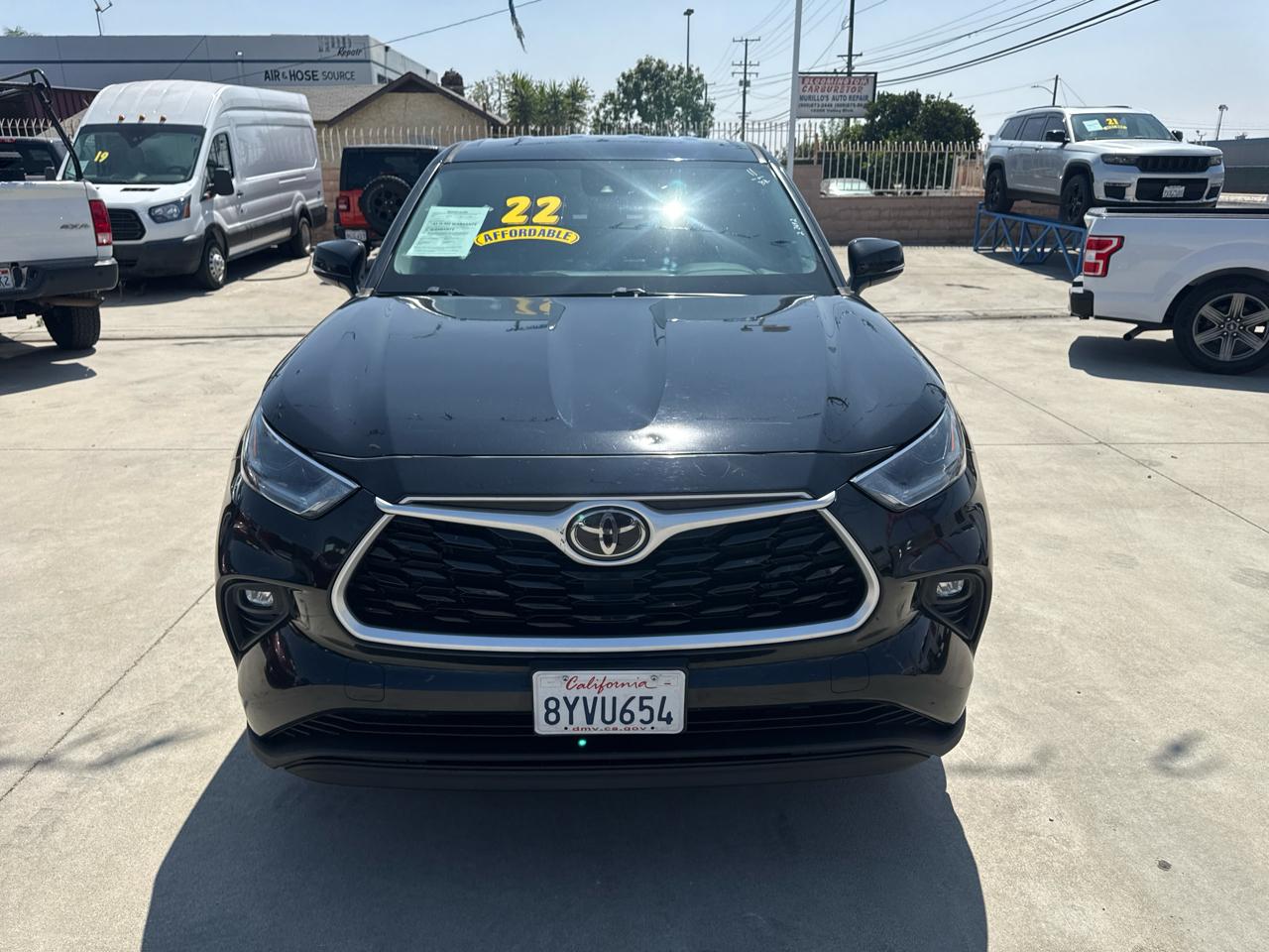 Toyota Highlander LE AWD (Natl) 2021