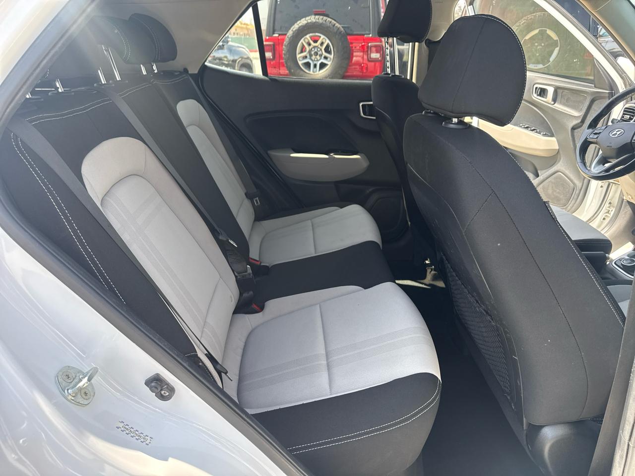 Hyundai Venue SEL IVT 2021