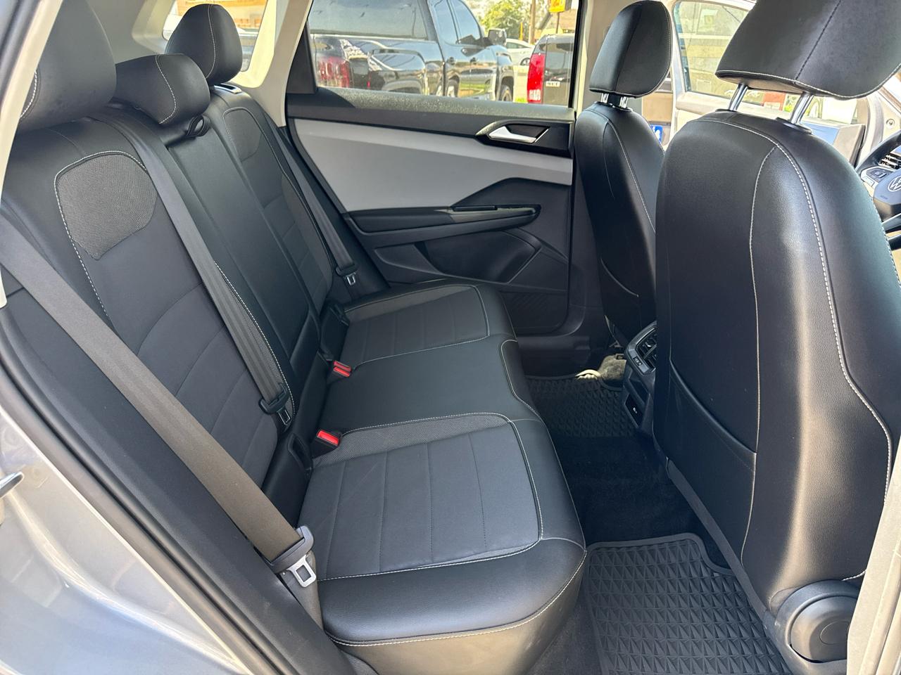 Volkswagen Taos SE FWD 2023