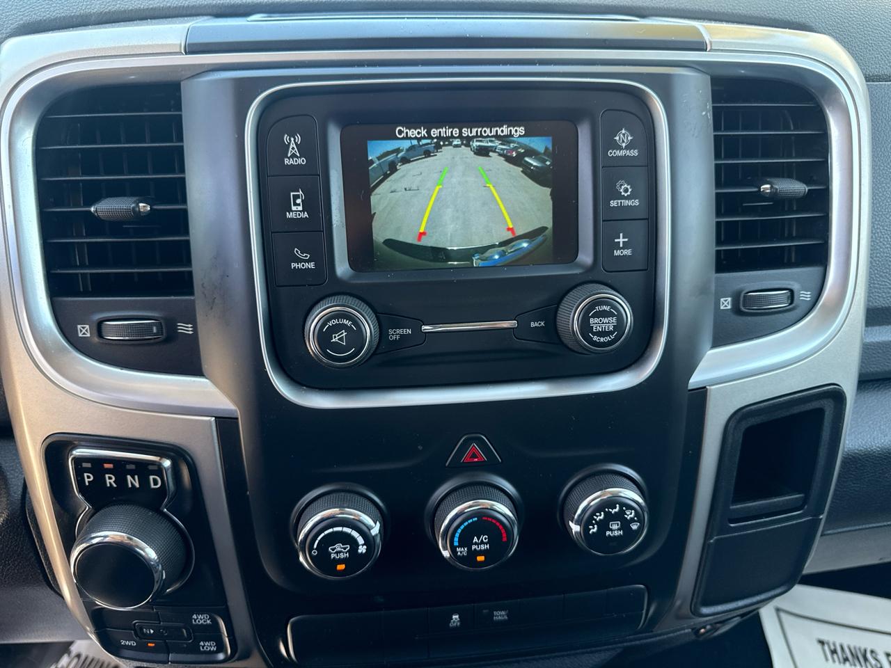 RAM 1500 Classic SLT 4x4 Crew Cab 6'4" Box 2020