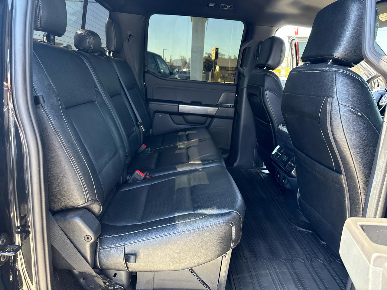 Ford F-150 King Ranch 4WD SuperCrew 5.5' Box 2023