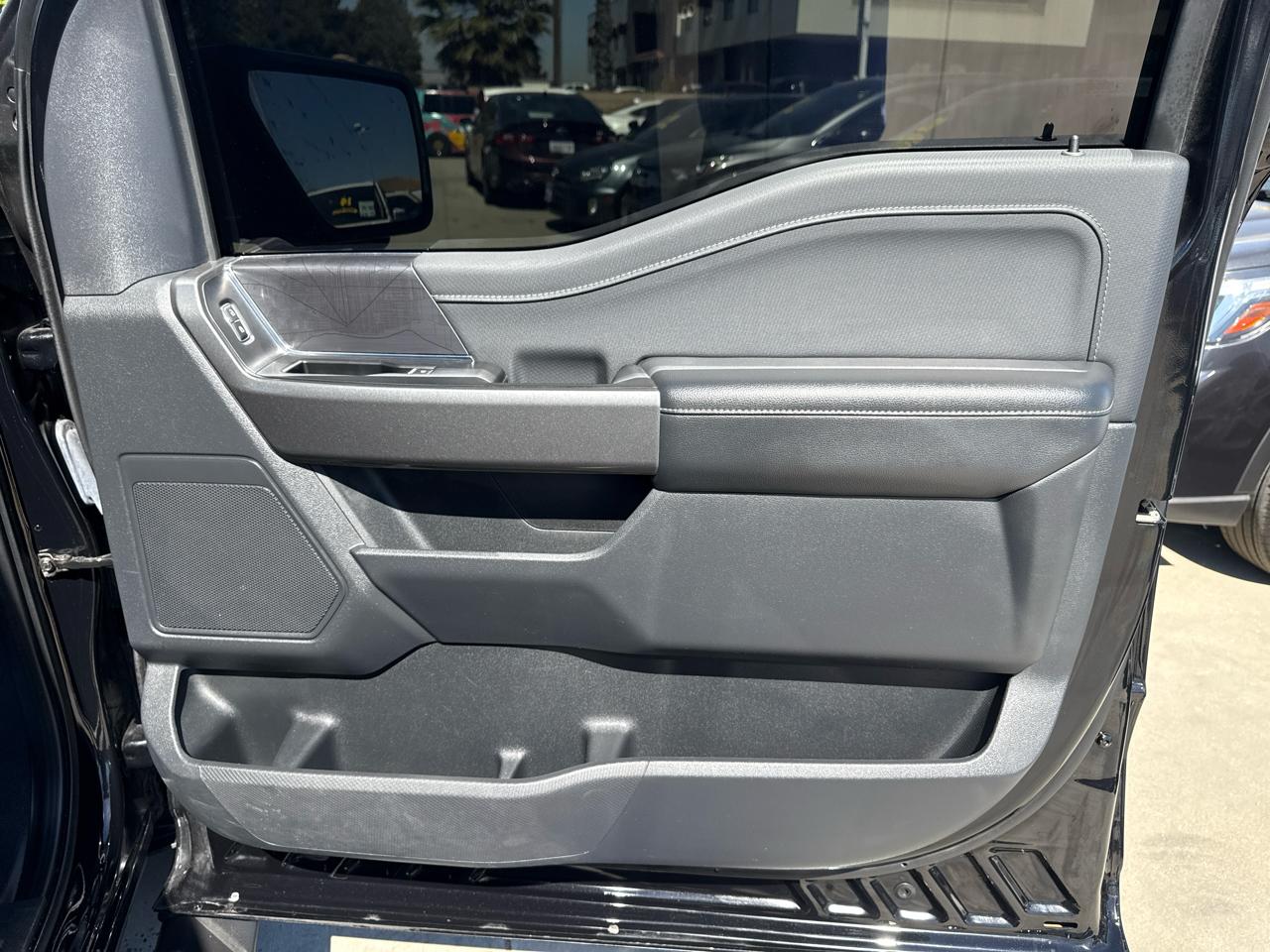 Ford F-150 King Ranch 4WD SuperCrew 5.5' Box 2023