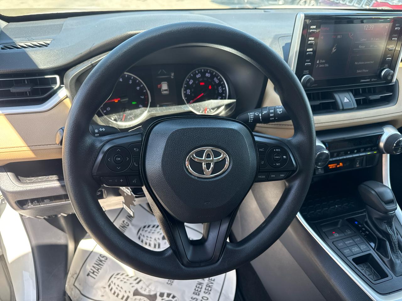 Toyota RAV4 XLE AWD (Natl) 2019