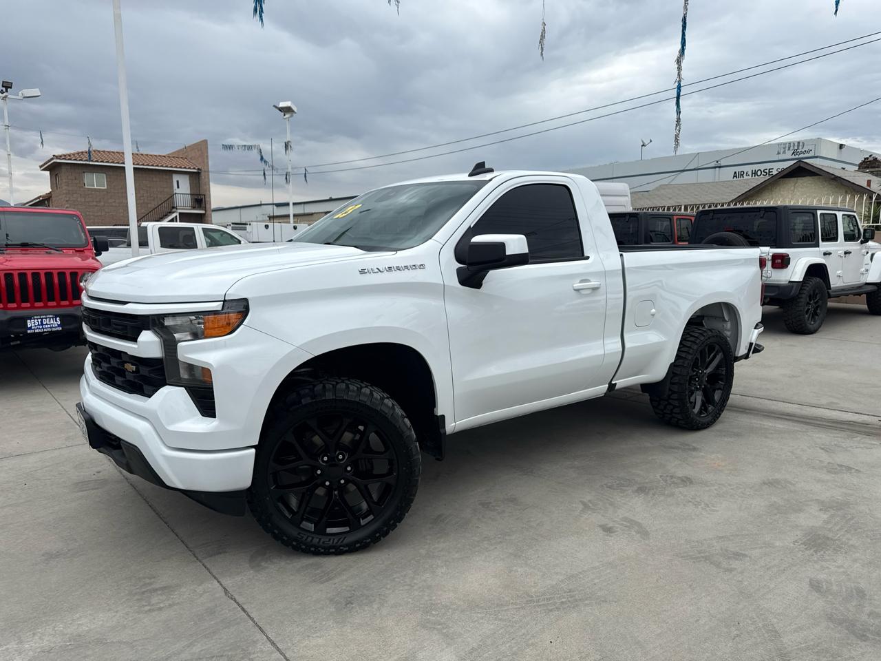 Chevrolet Silverado 1500 2WD Reg Cab 126" Work Truck 2023