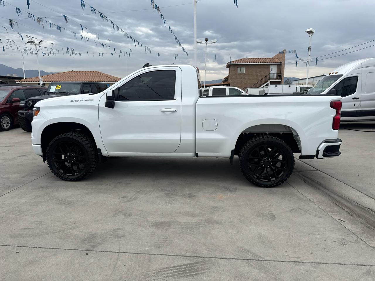 Chevrolet Silverado 1500 2WD Reg Cab 126" Work Truck 2023