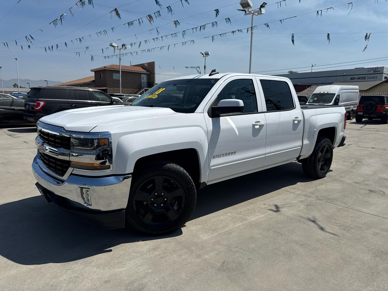 Chevrolet Silverado 1500 2WD Crew Cab 143.5" LT w/1LT 2018