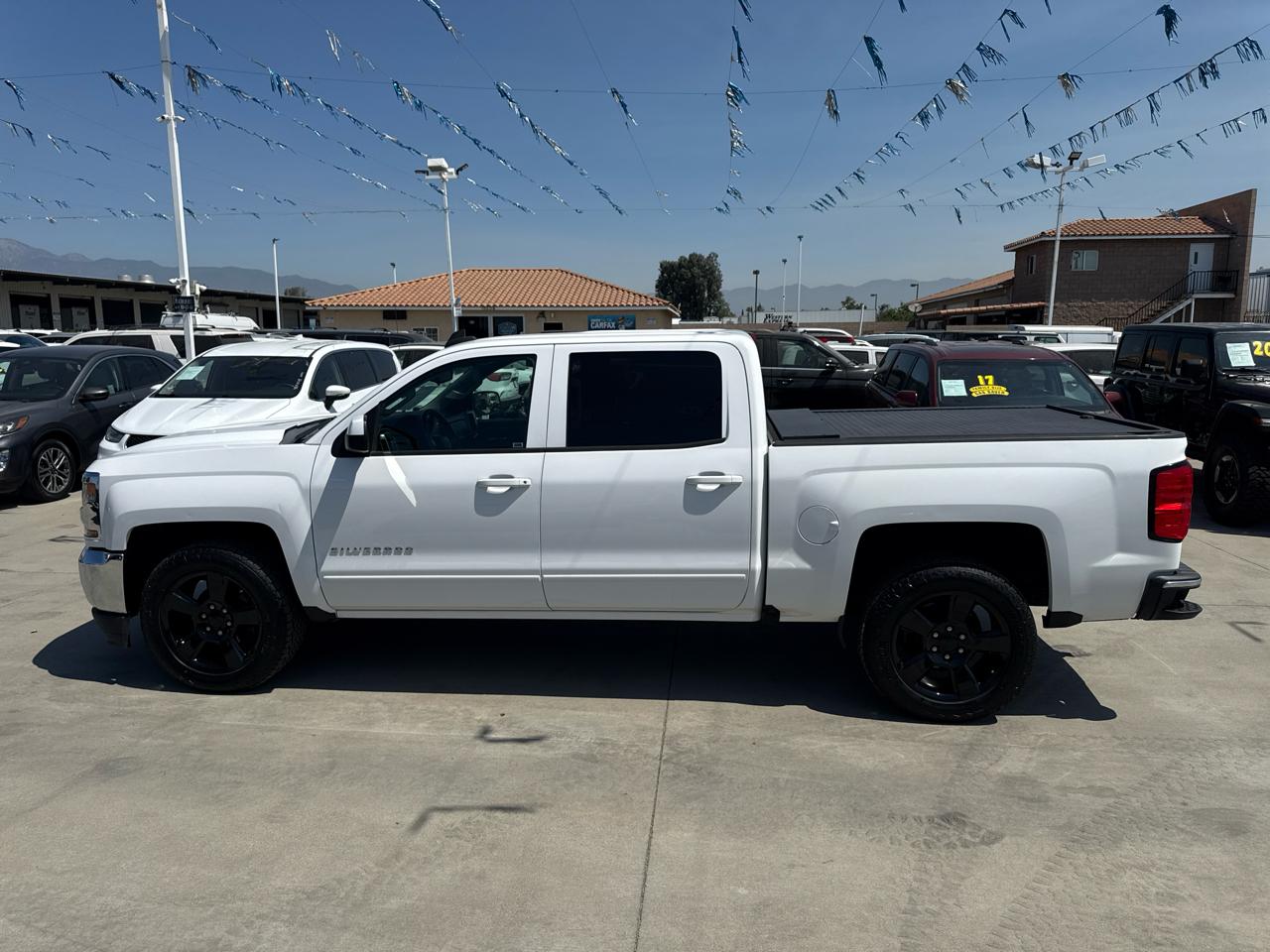 Chevrolet Silverado 1500 2WD Crew Cab 143.5" LT w/1LT 2018