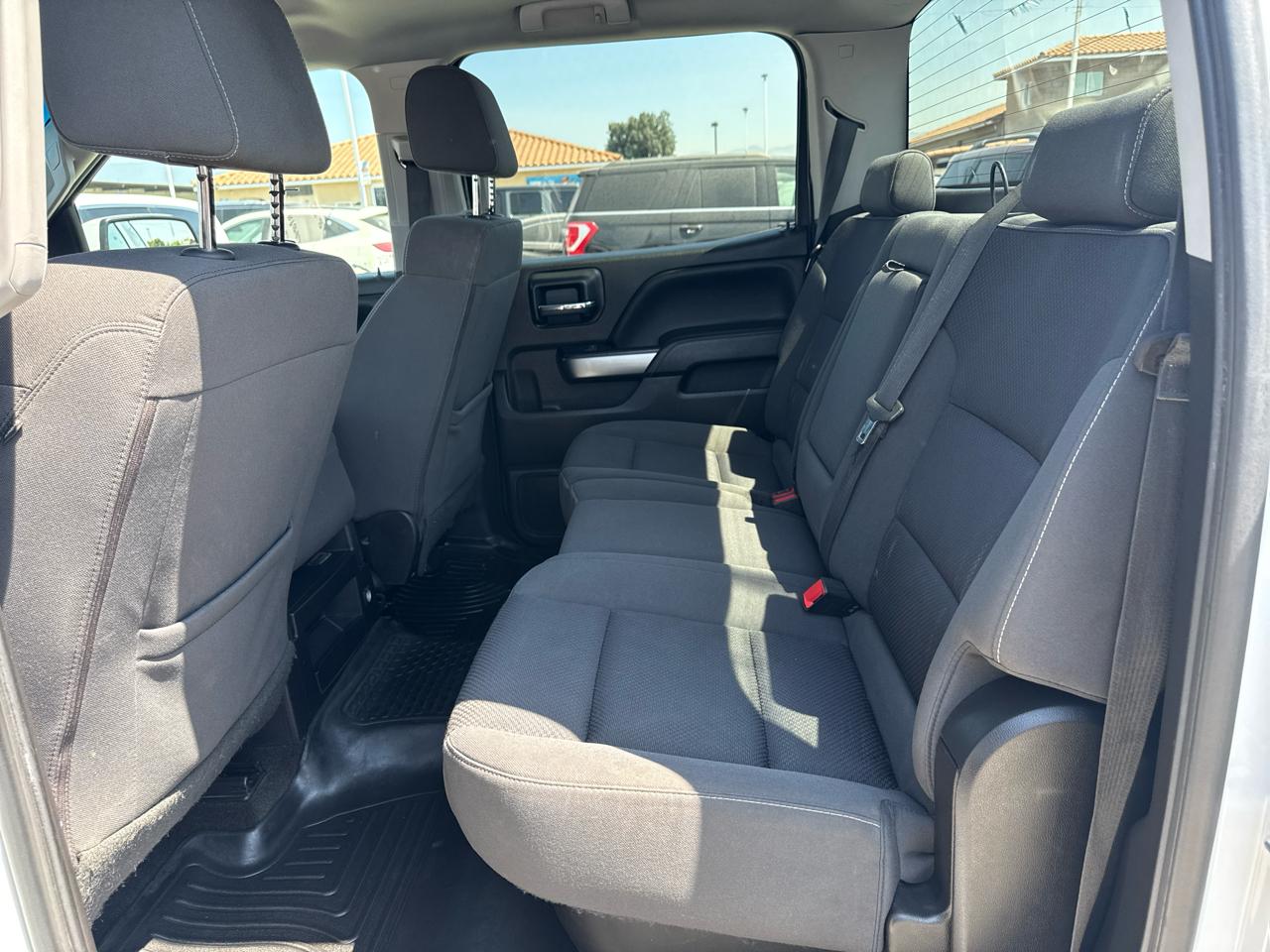 Chevrolet Silverado 1500 2WD Crew Cab 143.5" LT w/1LT 2018