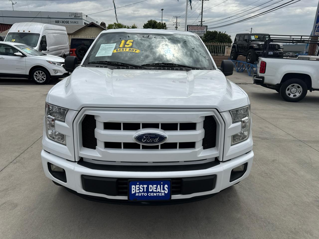 Ford F-150 2WD Reg Cab 141" XLT 2015