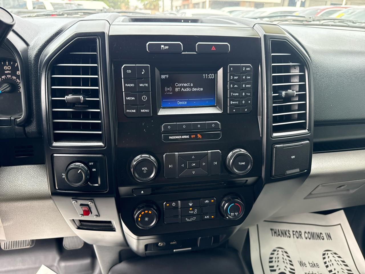 Ford F-150 2WD Reg Cab 141" XLT 2015