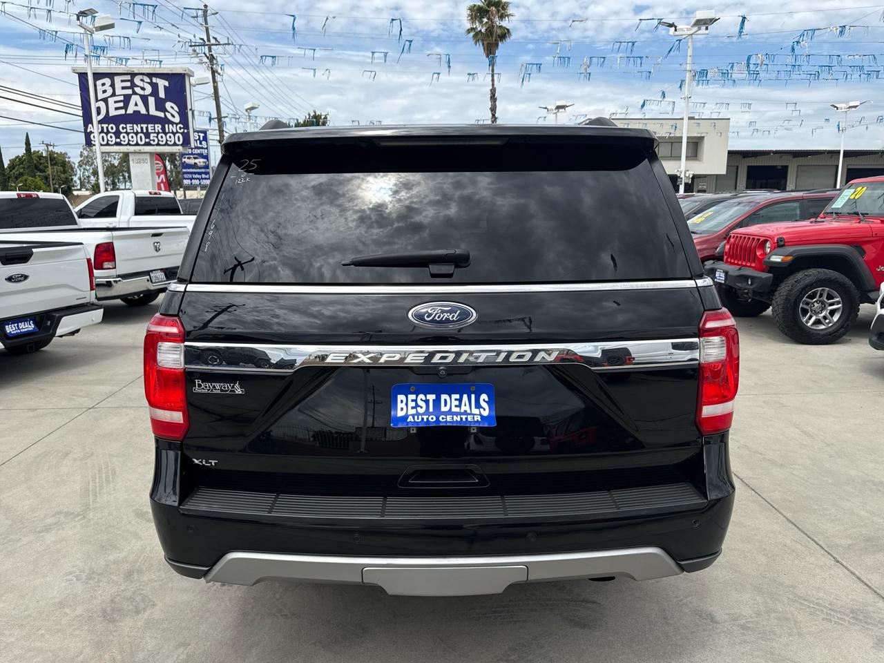 Ford Expedition XLT 4x2 2018