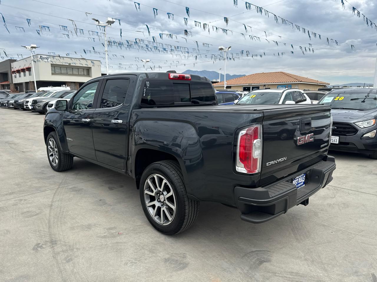 GMC Canyon 4WD Crew Cab 128.3" Denali 2018