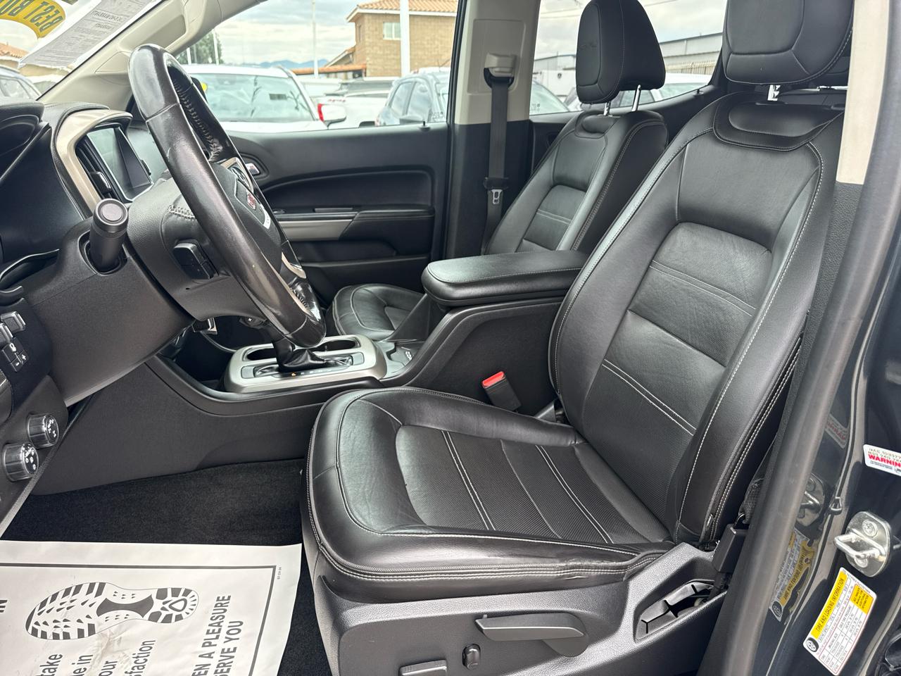 GMC Canyon 4WD Crew Cab 128.3" Denali 2018