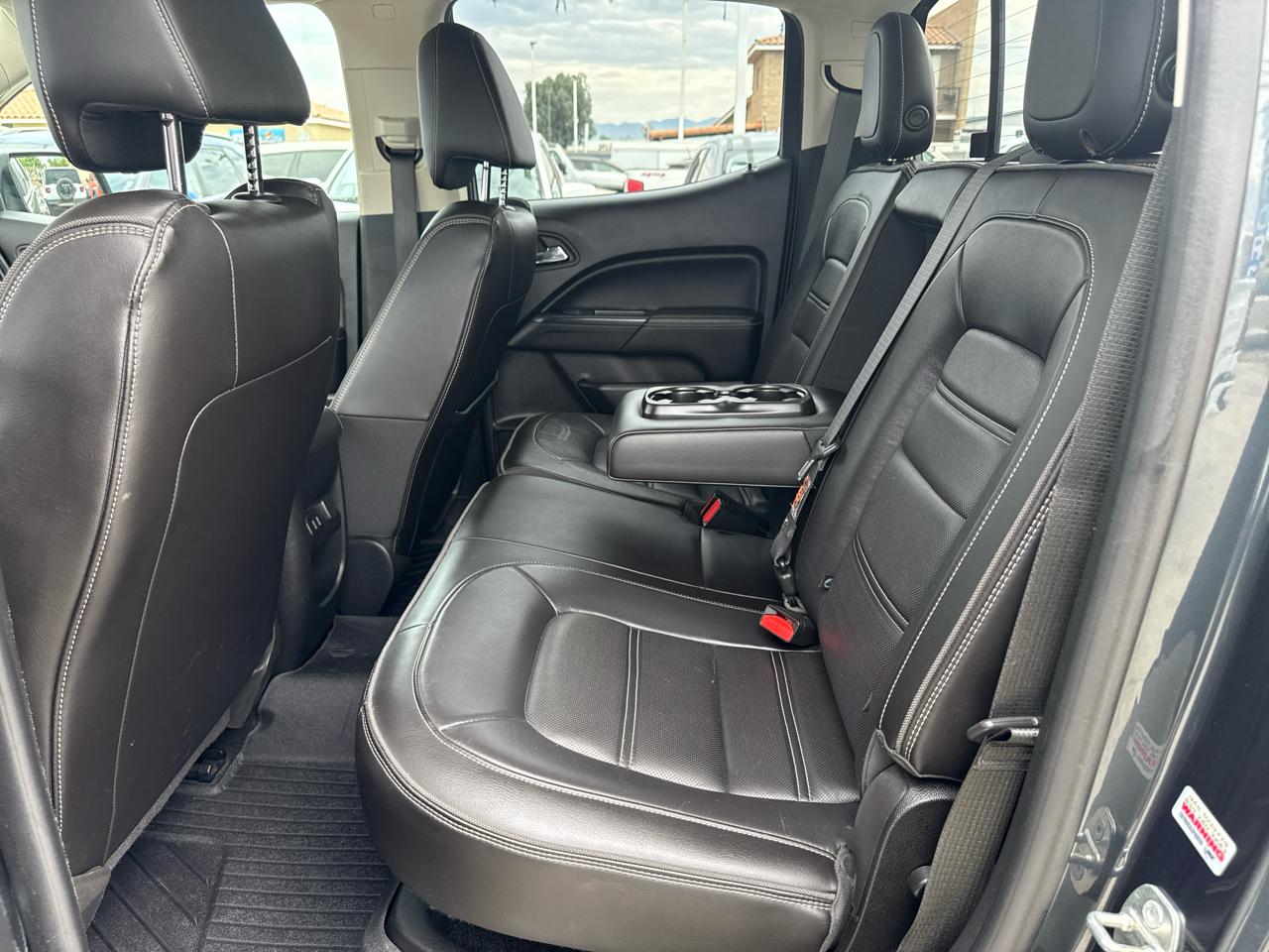 GMC Canyon 4WD Crew Cab 128.3" Denali 2018